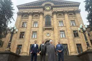 اعضای کمیسیون فرهنگی مجلس و گروه دوستی پارلمانی ارمنستان هم‌اندیشی کردند